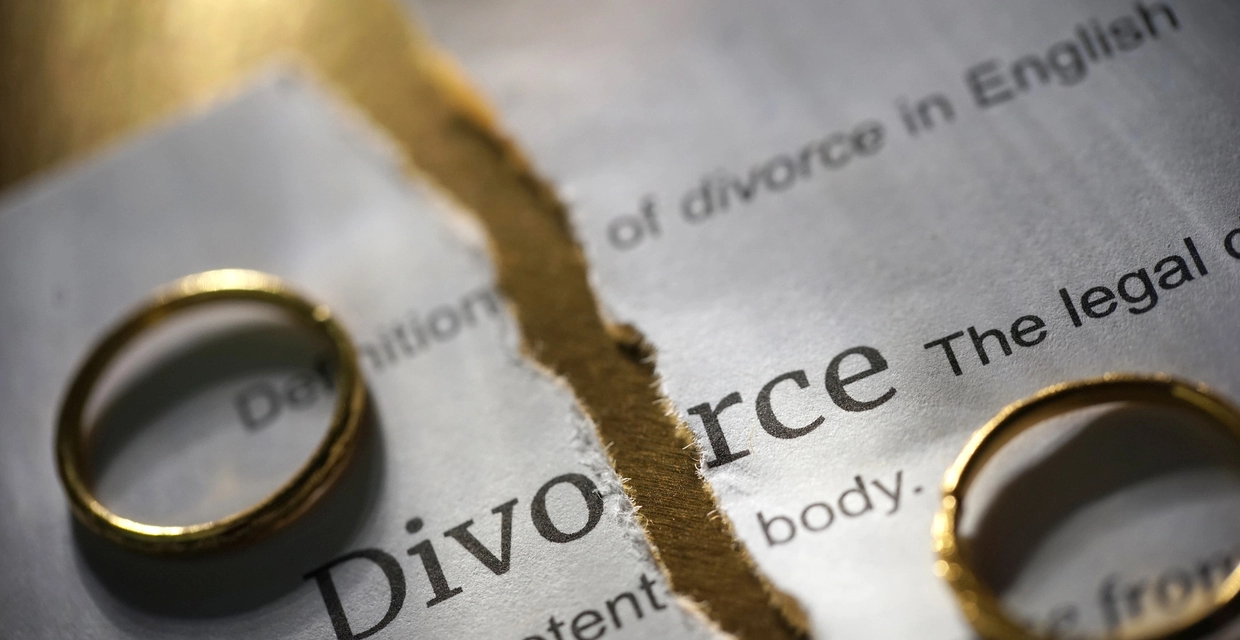 After Abuse, a High-Priced Divorce Is the Next Trauma