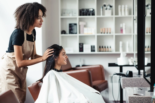 Hairstylists May Hear About Domestic Violence First